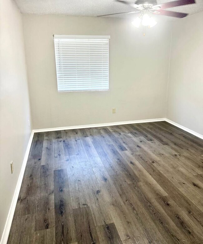 Photo - Biloxi Shores Apartments