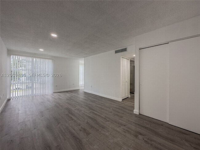 Photo - 17570 Atlantic Blvd Unit 210