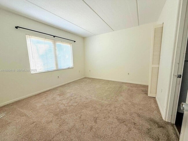 Photo - 649 S Tamiami Trl Unit 112