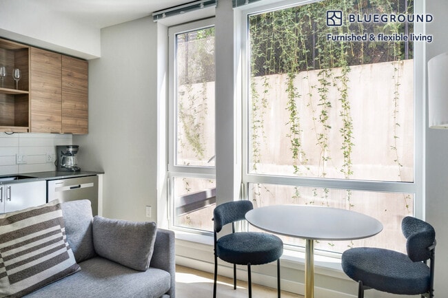 Photo - 2222 15th Ave W Unit SI FL2-ID934