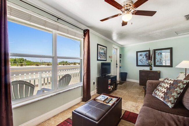 Building Photo - 1303 Gulf Dr S Unit SI ID1591522P