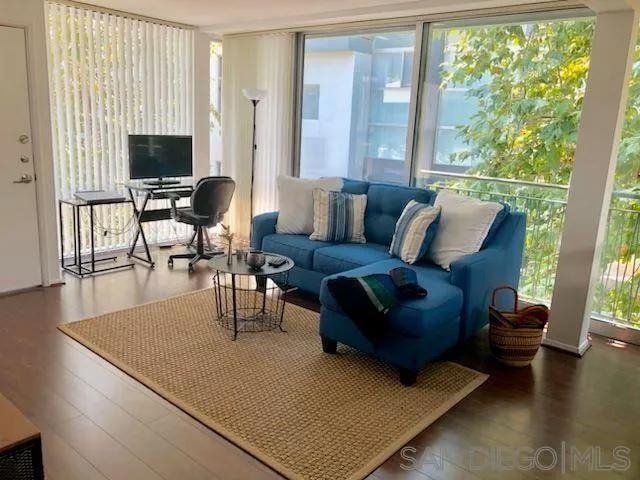 Photo - 101 W Market St Unit 301