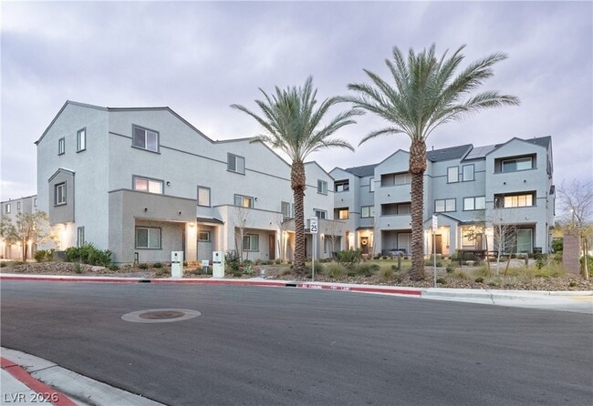 Photo - 3541 Grigio St