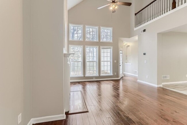 Photo - 2605 Gateview Ct