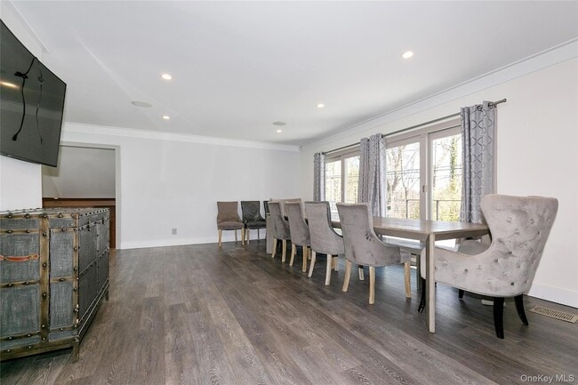 Photo - 22 Olive St