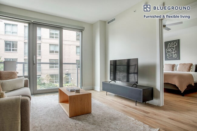 Photo - 1446 S Grant St