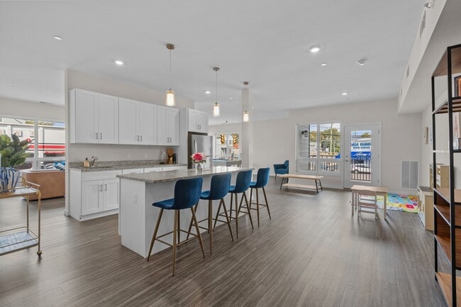 Photo - 71 Connecticut Ave Unit 410