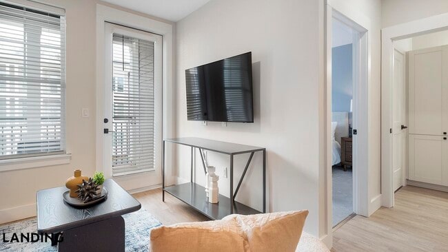 Photo - 19020 Potts Pk Ln Unit 8-206