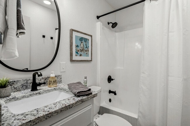 Photo - 30 Lunsford Ln Unit SI ID1241312P