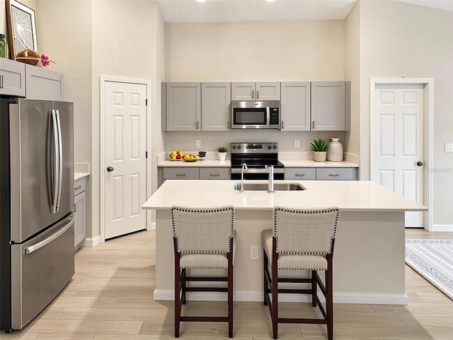 Photo - 2279 Canyon Oak Dr