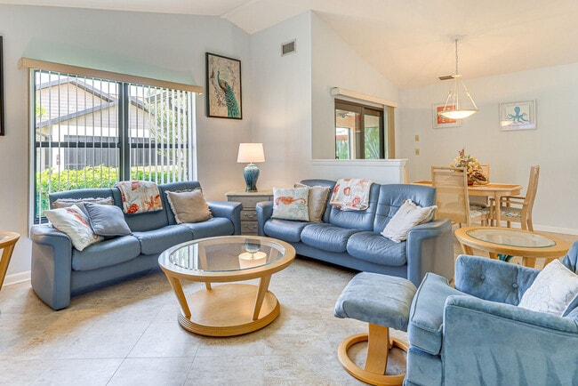 Building Photo - 11651 Pointe Cir Unit SI FL1-ID1546272P