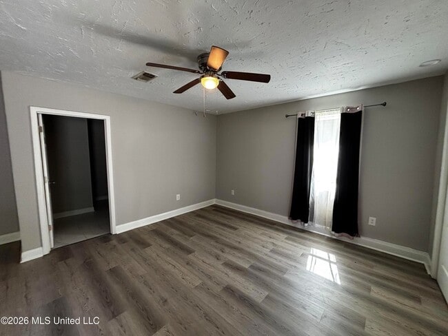 Photo - 133 Cumberland Rd