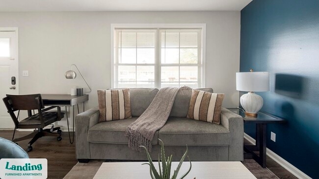 Building Photo - 231 New Shackle Island Rd Unit N102.1410837