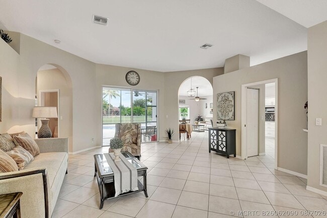 Photo - 11723 Waterbend Court