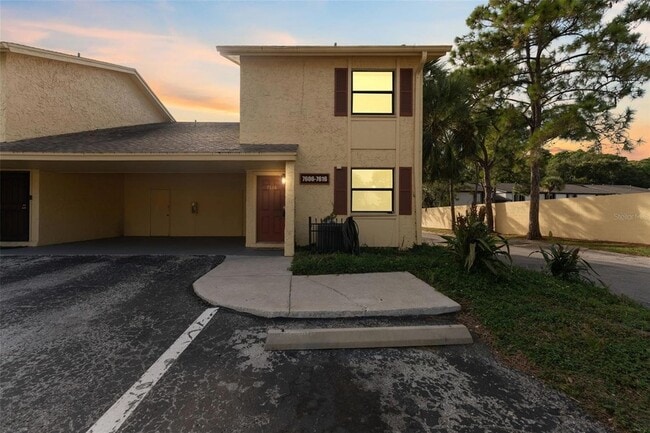 Building Photo - 7616 La Mesita Ct