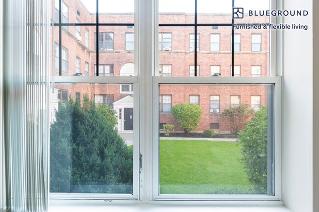 Photo - 266 Harvard St Unit FL1-ID1273