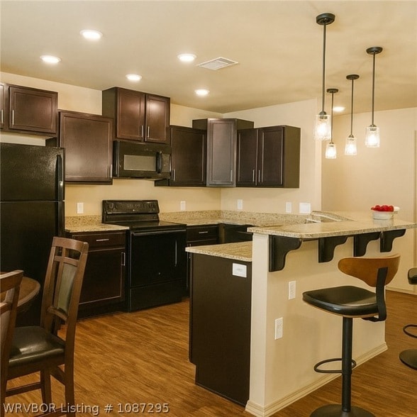 Photo - 6811 Veterans Ave