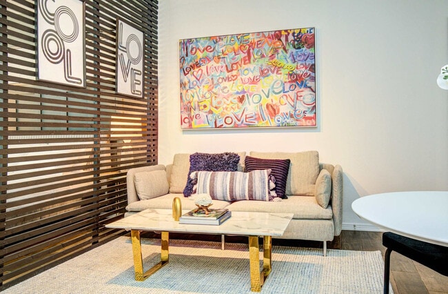 Photo - 2617 Yale St Unit ID1225770P