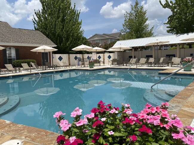 Photo - Summit of Shreveport Apartment Homes