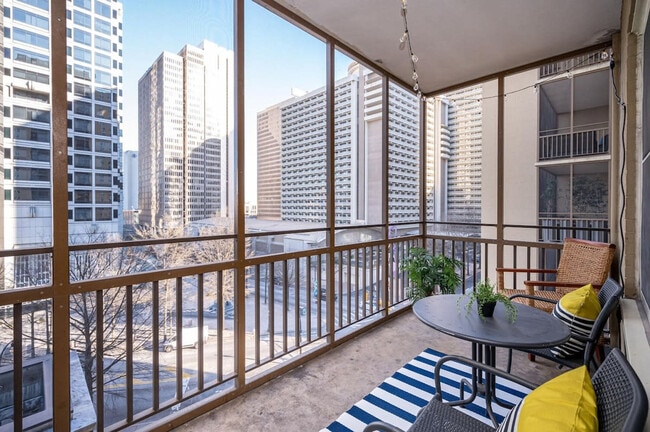 Photo - 300 Peachtree Rd NE Unit ID1299414P