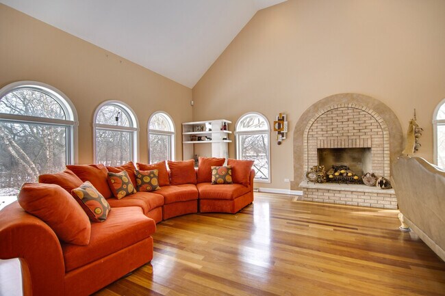 Photo - 777 Shoe Factory Rd Unit ID1306474P