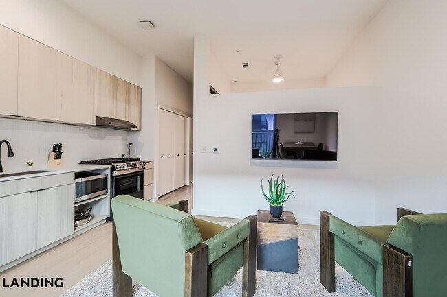 Photo - 2623 Keene St Unit 530