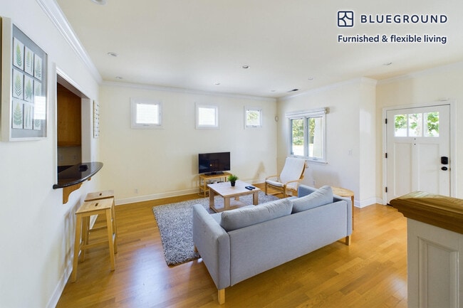 Photo - 1421 San Antonio St