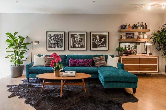 Building Photo - 610 E Weddell Dr Unit ID1280624P