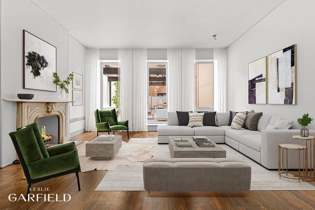 Photo - 121 E 61st St Unit UPPR TRPLX