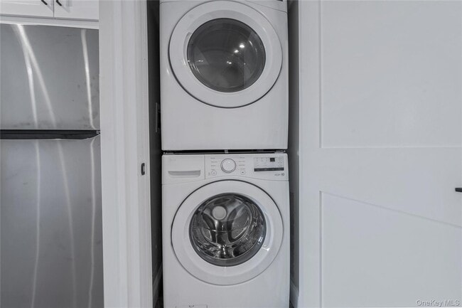 Photo - 110 School St Unit 2