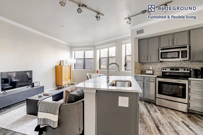 Photo - 404 Rio Grande St Unit FL0-ID303