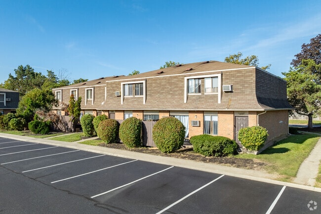 Photo - Wyndham Ridge Townhomes