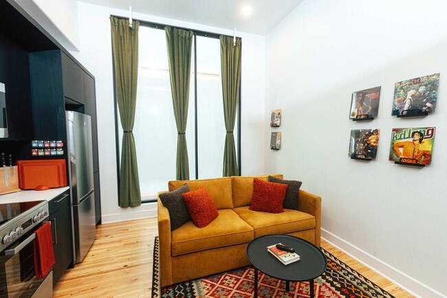 Building Photo - 1911 3rd Ave N Unit ID1352421P