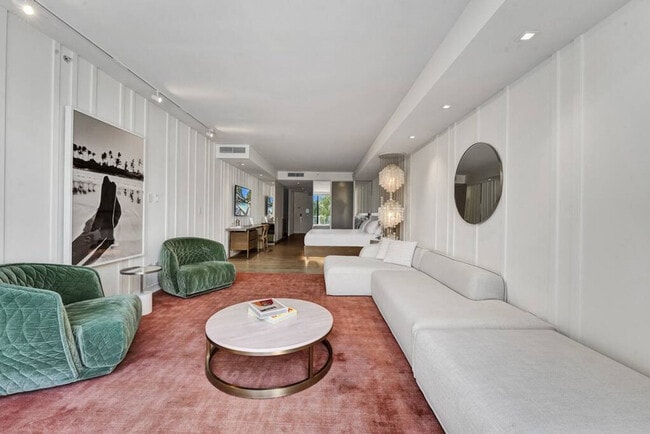 Photo - 2201 Collins Ave Unit ID1265788P