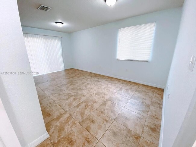 Photo - 11102 NE 14th Ave