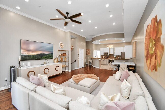 Photo - 3706 Sherman St Unit ID1302346P