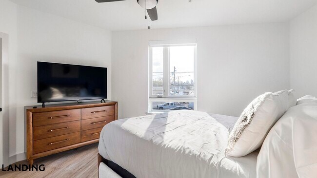 Photo - 1010 Springdale Rd Unit 204