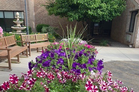 Photo - Clyde F. Simon Lakeview Senior