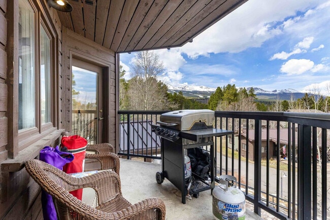 Photo - 290 Broken Lance Dr Unit SI FL2-ID1519892P