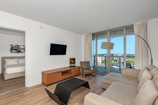Building Photo - 2602 E Hallandale Beach Blvd Unit SI ID1227248P
