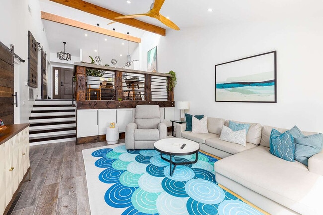 Photo - 1823 Milbank Rd Unit ID1292600P