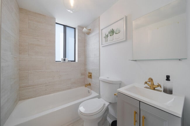 Photo - 2110 SW 16th St Unit SI ID1388877P