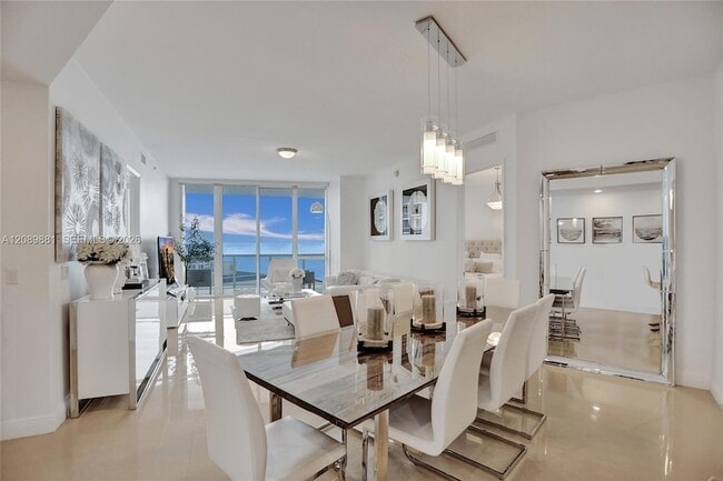 Building Photo - 15901 Collins Ave Unit 603