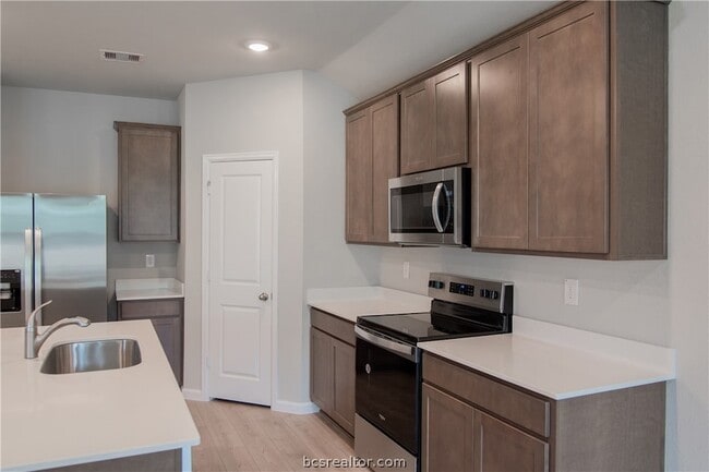 Photo - 10652 Knox Lndg Dr