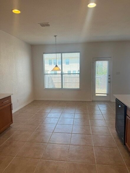 Photo - 2021 Brook Meadow Dr