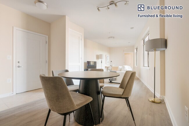 Photo - 305 10th Street South Unit FL3-ID1115