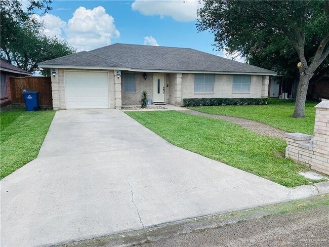 Building Photo - 2218 Wilson Dr