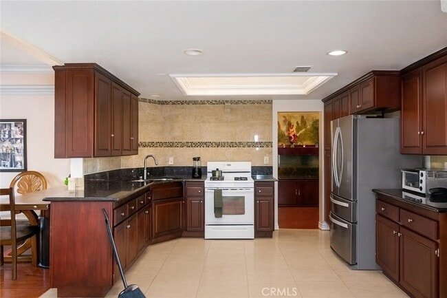 Photo - 390 Dylan Cir