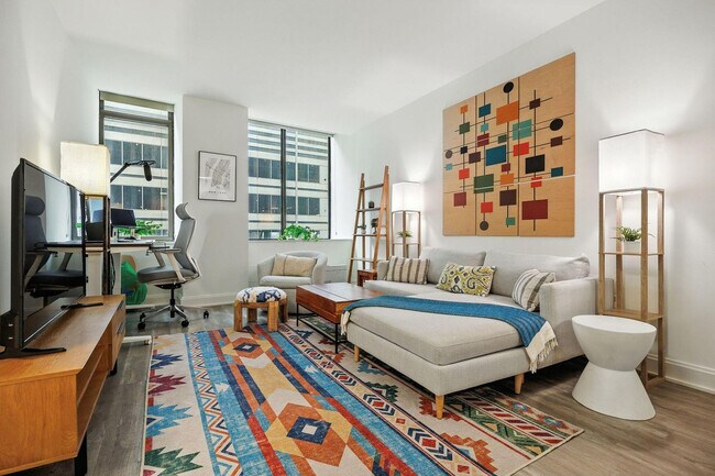 Photo - 10 Hanover Square Unit FL11-ID1285295P