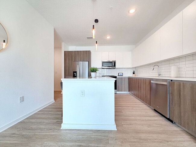 Photo - 12122 54th Dr E Unit SI ID1508947P